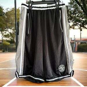 Dr. J Julius Erving Basketball Shorts Size XL Zipper Pockets Black/Gray/White